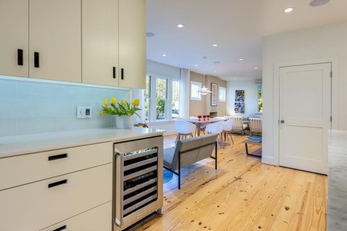 319 Edgefield Ave, Dallas TX  75208-5316 exterior