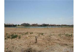 8255 Lake Shore Dr, Sharon, CA 93610-8002