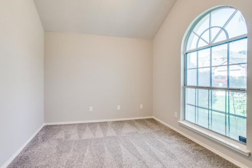 5720 Barrier Reef Dr, Fort Worth TX  76179-7551 exterior