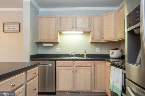 600 Fox Ridge Ln, Lebanon PA 17042-7692 exterior