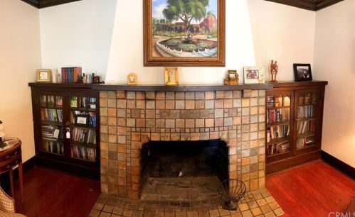 5625 Magnolia Ave, Riverside CA  92506-1822 exterior