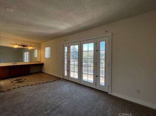 7165 Peralta Pl, Riverside CA  92509-6339 exterior