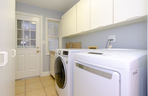 480 81 St, Willowbrook IL  60527-5985 exterior