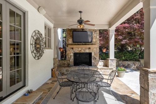 4737 Dudley Ln, Atlanta GA  30327-3306 exterior