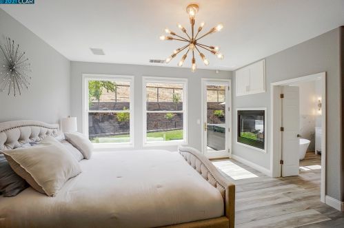 1046 Rolling Woods Way, Concord CA  94521-5400 exterior