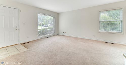 3420 Greenbriar Dr, Glenview, IL 60025-4523