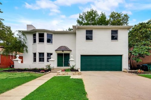 2901 Raton Dr, Fort Worth, TX 76116-3905