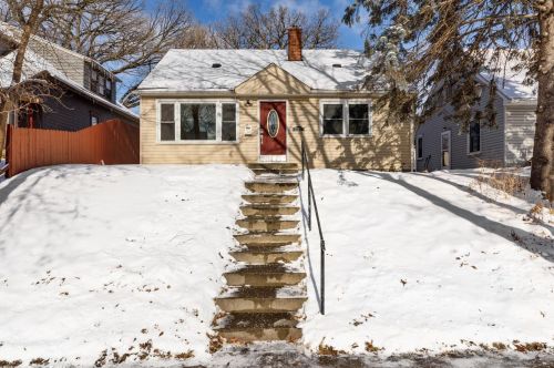 1781 Blair Ave, Saint Paul, MN 55104-1705