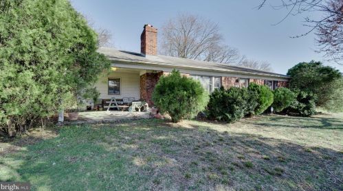 6511 Elder Ave, Springfield, VA 22150-1402