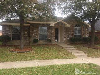 913 Kory Dr, Mesquite TX  75149-6977 exterior