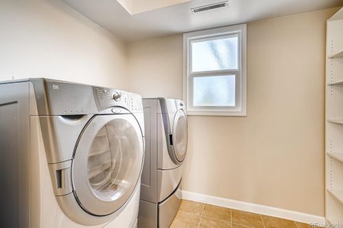 7838 Poplar Way, Englewood CO 80112-3143 exterior