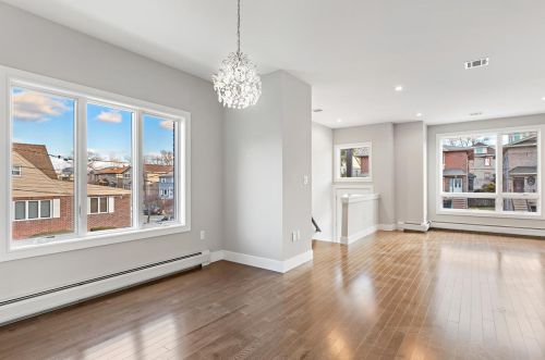 697 End Ave, Cliffside Park, NJ 07010-2017