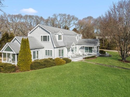 90 Donizetti Rd, Westerly, RI 02891-4624