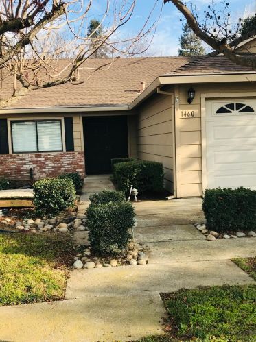 1460 Ridgecrest Dr, Manteca, CA 95336-3033