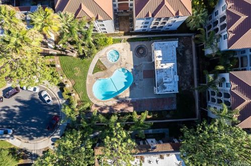 1426 Everton Pl, Riverside CA  92507-4439 exterior