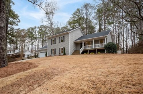 3945 Whitney Park Dr, Duluth, GA 30096-3140