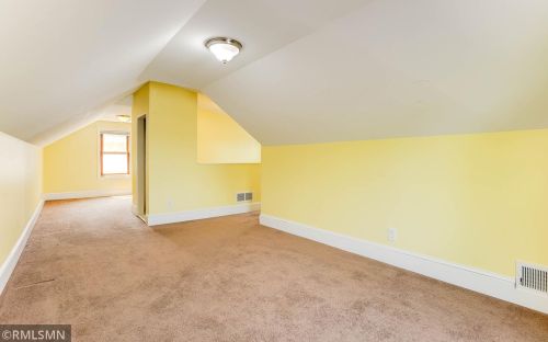 1655 Fernwood St, Saint Paul MN  55108-2220 exterior