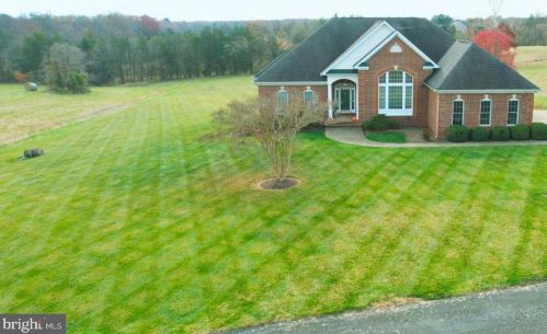 14817 Glenkirk Rd, Nokesville, VA 20181-1021