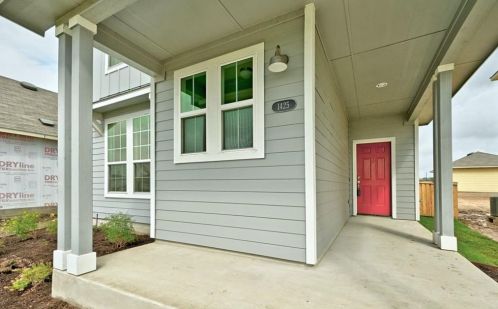 1425 Goforth Rd, Uhland TX  78640-5300 exterior