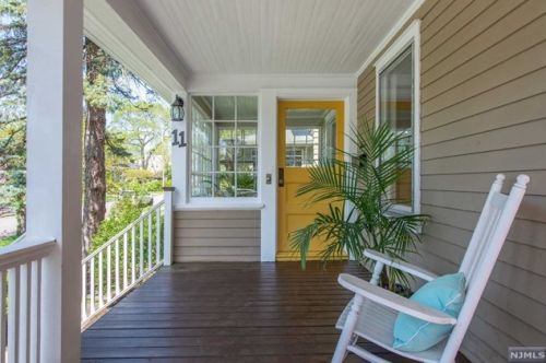 11 Burnside St, Montclair, NJ 07043-1324