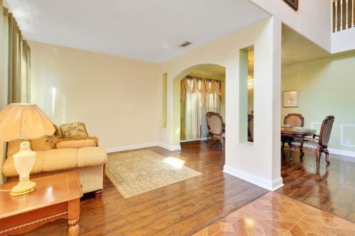 11309 Starlight Bay St, Pearland, TX 77584-8283