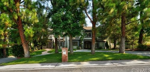 7571 Martella Ln, Anaheim, CA 92808-1317