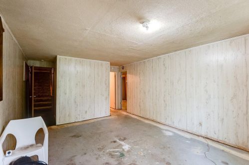 153 Bates Ave, Saint Paul MN  55106-6330 exterior