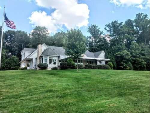 1029 Baird Ave, Paris, OH 44669-9790