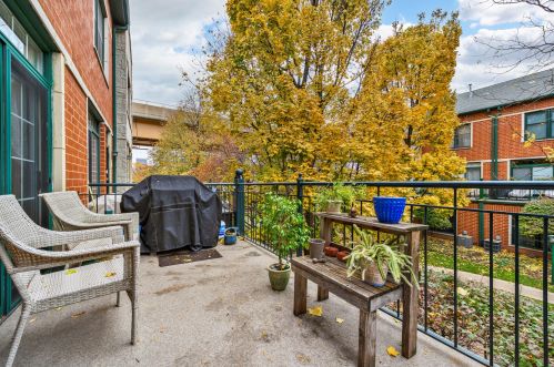 1813 Clark St, Chicago IL  60616-1658 exterior