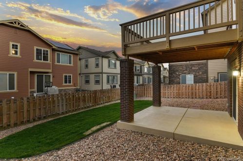 6632 Muscadine Ct, Denver CO  80016 exterior