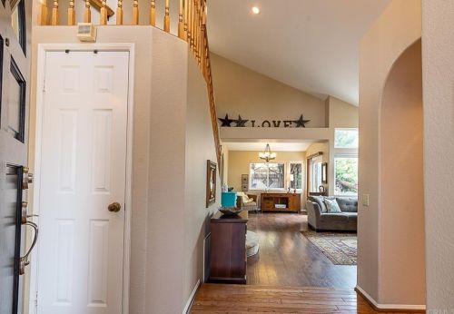 2192 Anda Lucia Way, Oceanside, CA 92056-3237
