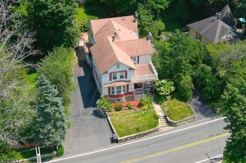 370 Howard Blvd, Mount Arlington, NJ 07856-1130