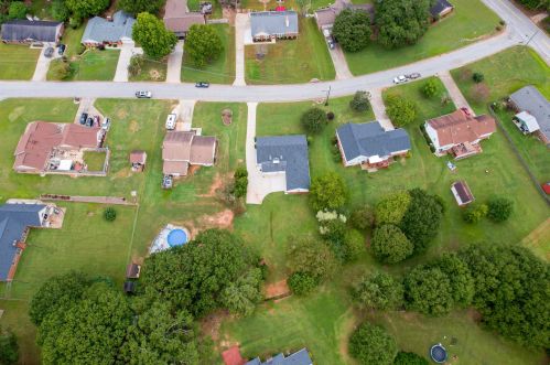 3862 Pointers Way, Conyers GA  30094-4072 exterior