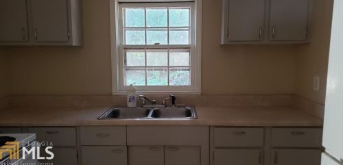 2326 Bagwell Dr, Atlanta GA  30315-6418 exterior