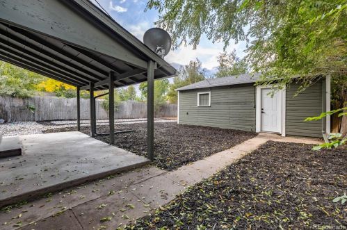 4151 Pennsylvania St, Englewood CO  80113-4747 exterior