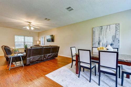 3810 Cloudbluff Ln, Richmond TX 77469-4117 exterior