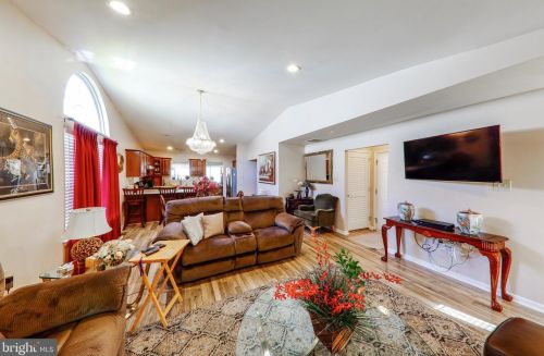 452 Woodruff Trl, Harrison Township, NJ 08062-2026