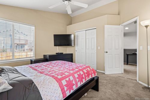 5162 Nepal Way, Aurora CO 80015-6403 exterior