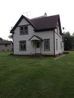 305 4th St, Arlington, SD 57212-2004