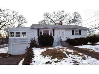 801 Buckingham Ave, Milford, CT 06460-7401
