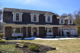 108 Elbrook Dr, Allendale, NJ 07401-1105
