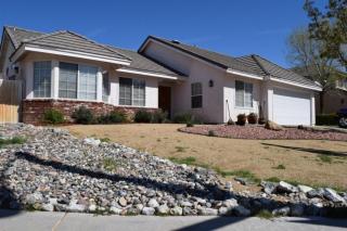 3309 Redbud Ln, Palmdale, CA 93551-2530