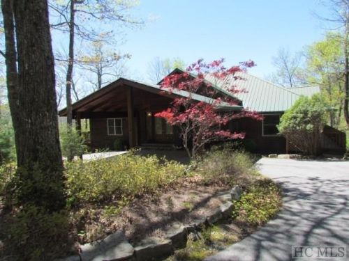 1659 Buckberry Dr, Sapphire, NC 28774-7636