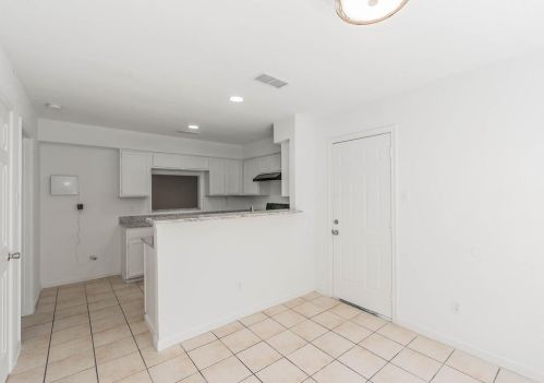 2406 Limestone Ln, Garland TX exterior