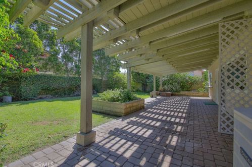 11476 Culebra St, Cypress CA 90630-5340 exterior