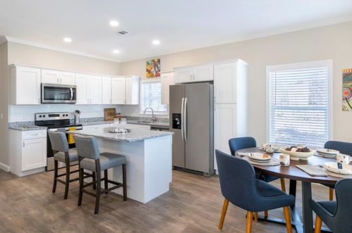 1144 Hunter Pl, Atlanta GA  30314-2920 exterior
