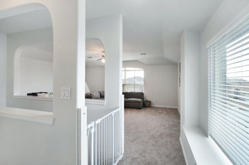 9137 Stone Mill Ln, Fort Worth TX  76179-8119 exterior