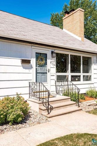 4717 Oneida St, Duluth, MN 55804-1538