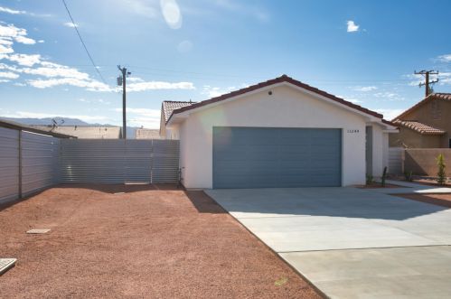 13244 El Cajon Dr, Desert Hot Springs, CA 92240-5821