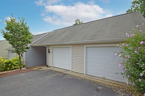 3524 Forestoak Ct, Cincinnati OH  45208-1808 exterior